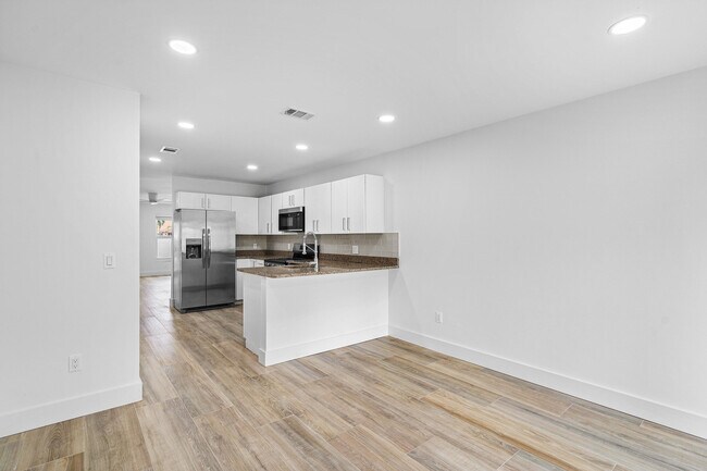 Photo - 1303 White Pine Dr