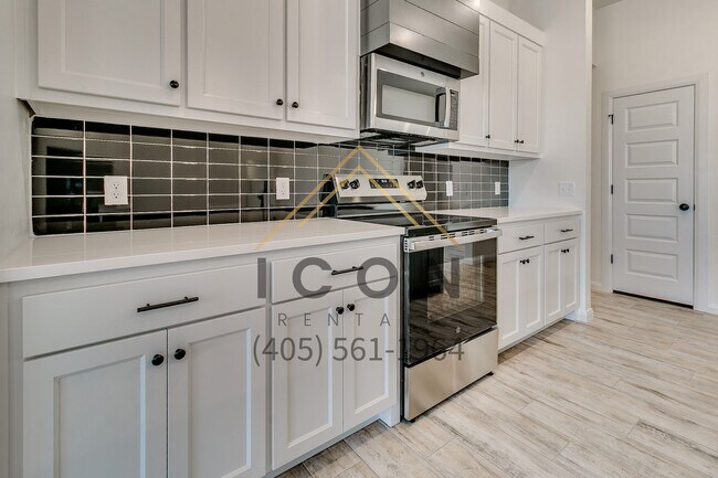 Photo - 8429 Stonewood Dr