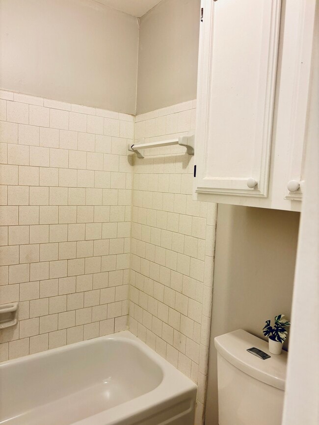 Photo - 2403 Chimneystone Cir