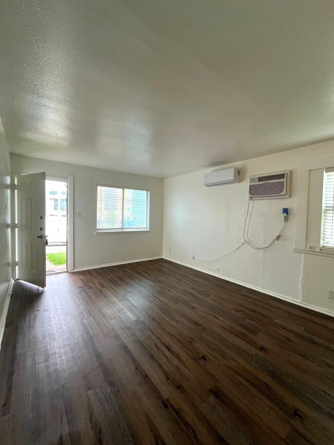 Photo - 7115 Glen Terrace Unit 4