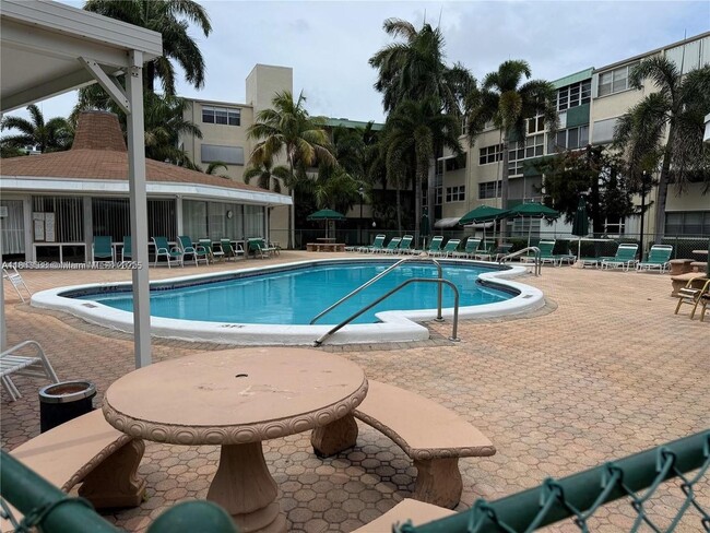 Photo - 1333 E Hallandale Beach Blvd Unit 431