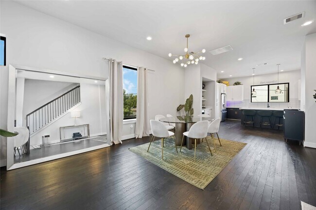 Photo - 4235 Allen St House