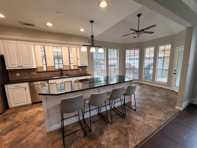 Photo - 6035 Spring Creek Grove Ln