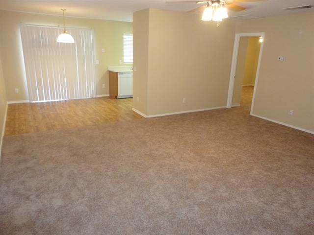 Photo - 1767 W Rue De La Montagne