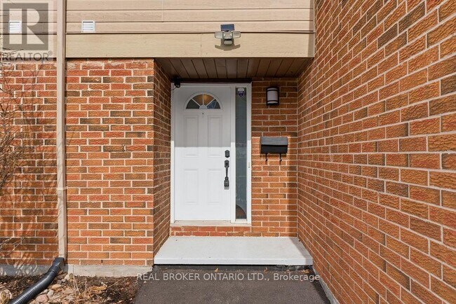 Photo - 3205 Uplands Dr