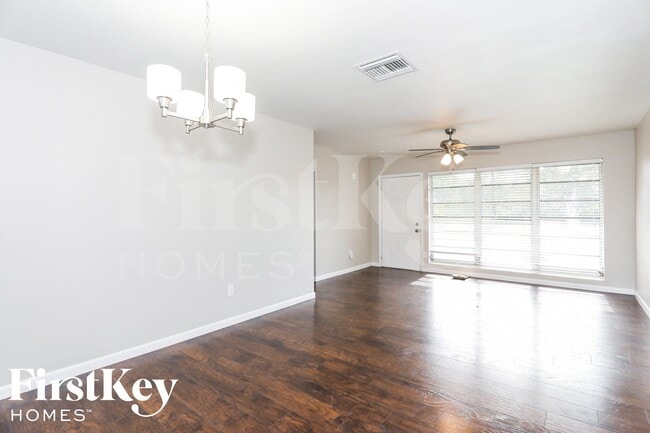 Photo - 16025 SW 99th Ave