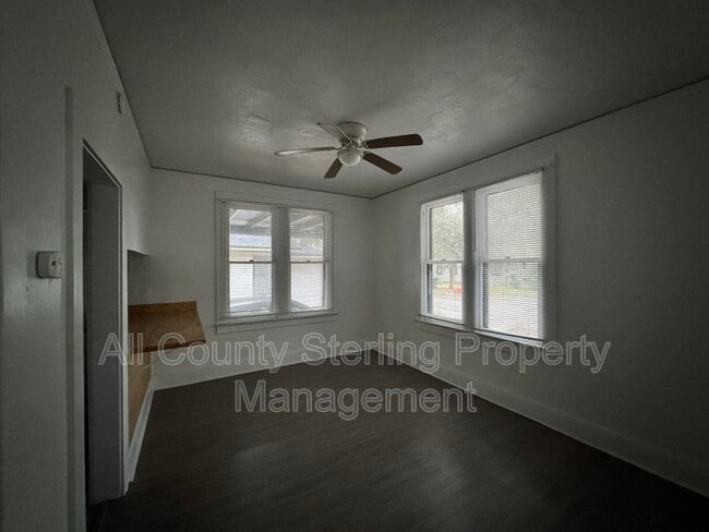 Photo - 716 NW 2 Ave