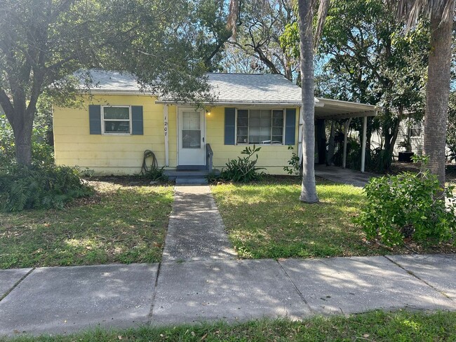 Bungalow in Central Gulfport - Bungalow in Central Gulfport Casa