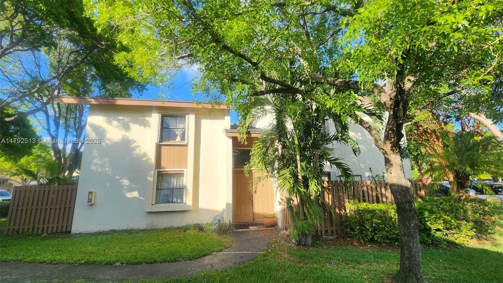 Photo - 11483 SW 109th Rd House