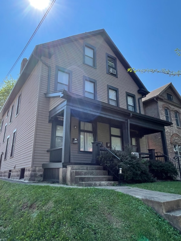 Building Photo - 1494 Michigan Ave Unit .5