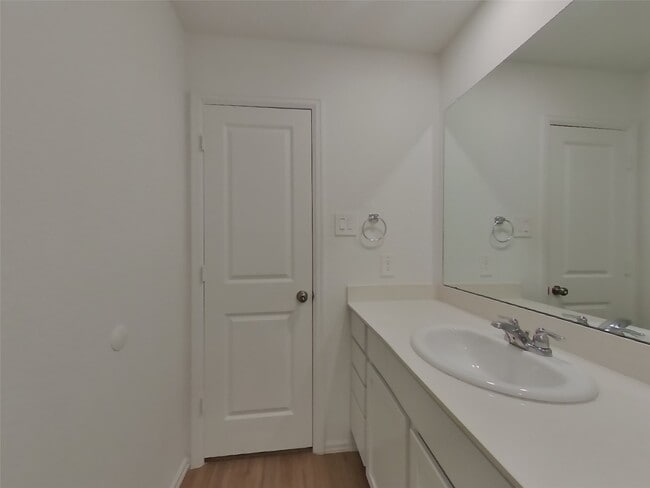 Photo - 17527 Grand Fir Ln