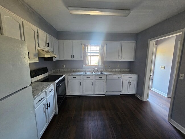 Photo - 223 Rutledge Pl