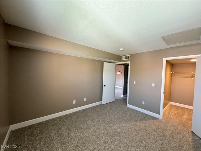 Photo - 1150 N Buffalo Dr Condo Unit 2078