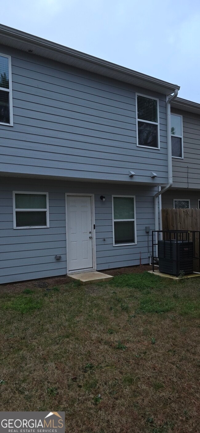 Photo - 1814 Carrington Dr