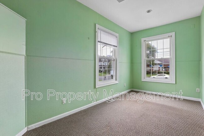 Photo - 79 West St