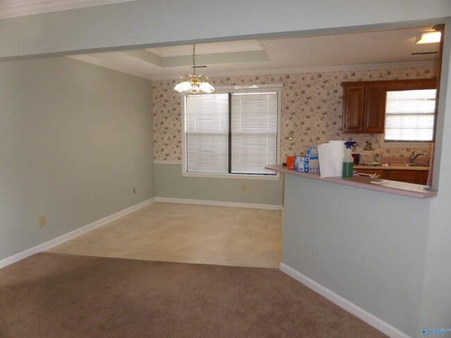 Photo - 2503 Jarvis St SW