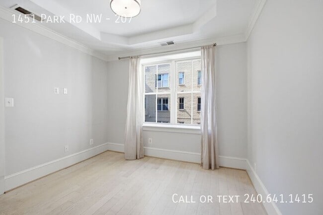 Photo - 1451 Park Rd NW