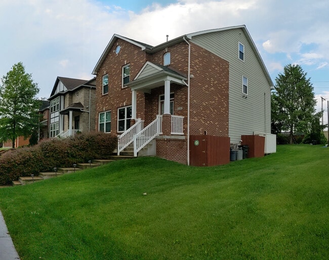 Photo - 1107 Yale Ave