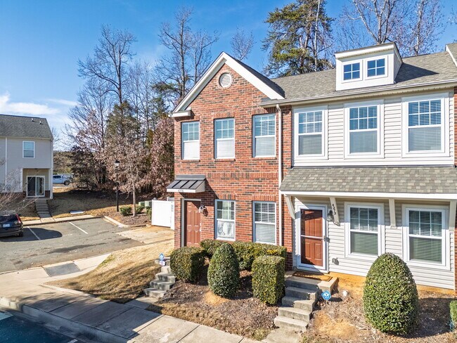 Photo - 4276 Sutwick Dr