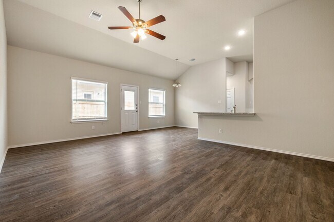 9211 Canyon Bnd