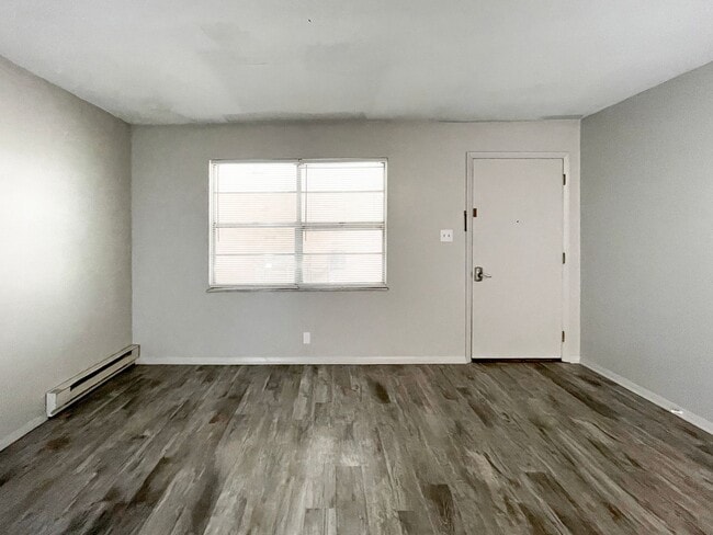 Photo - Close to Campus and McGalliard Road Unit Apt. 02