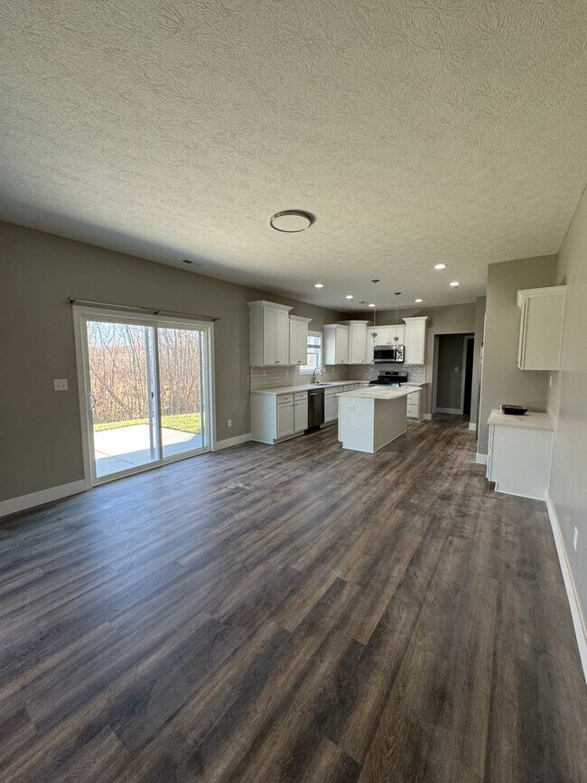 Photo - 4 Bedroom Single Family Home - WEST LAFAYETTE