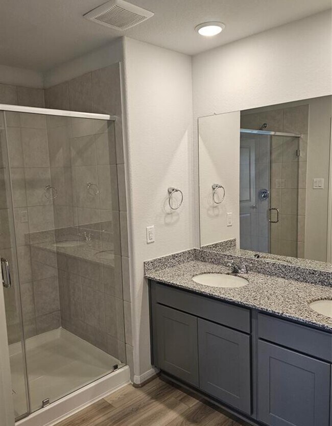 Photo - 18830 Glenwood Chase Ct