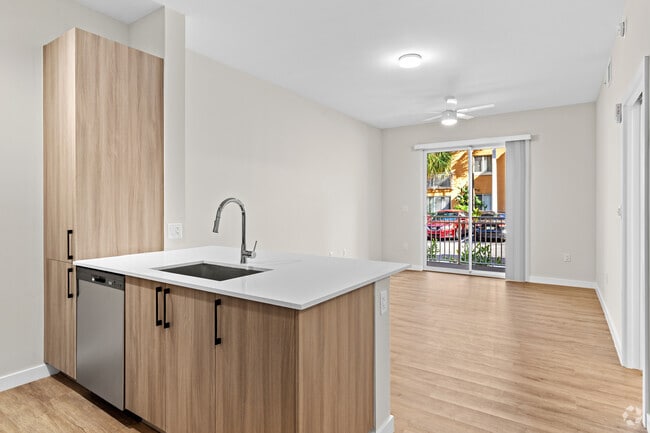 1BR, 1BA - 658SF - Kitchen