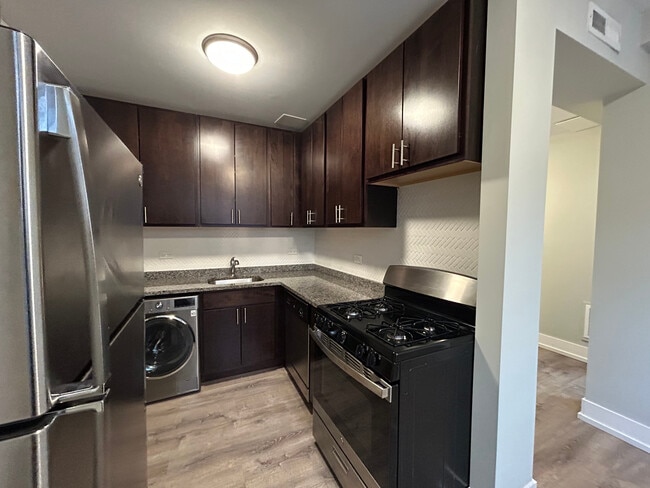 Photo - 1128 Maple Ave