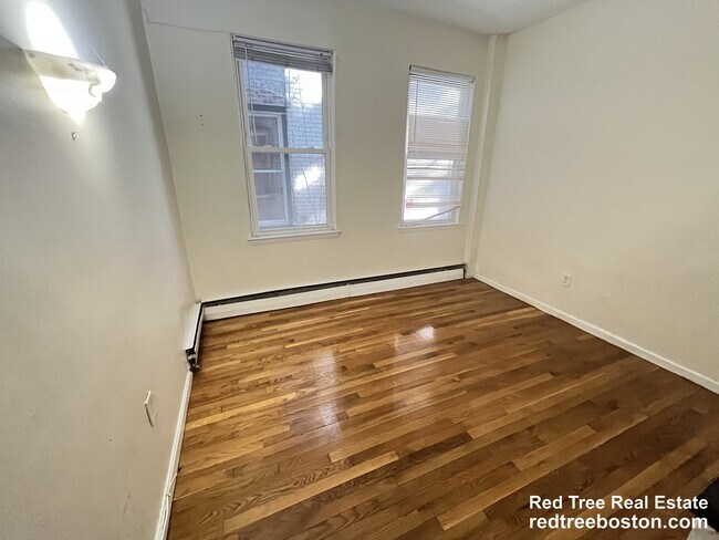Photo - 51 S Huntington Ave Unit 103