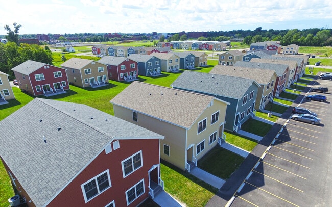 Collegiate Village of Potsdam - Collegiate Village of Potsdam Townhomes