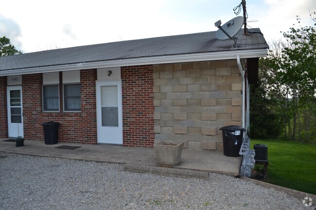 Building Photo - 4297 7th Street Rd Rental