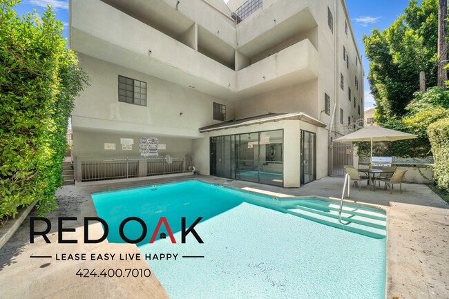 Photo - 4651 Cahuenga Blvd Unidad 315