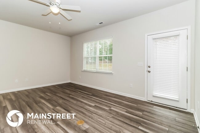 Photo - 140 White Apple Wy