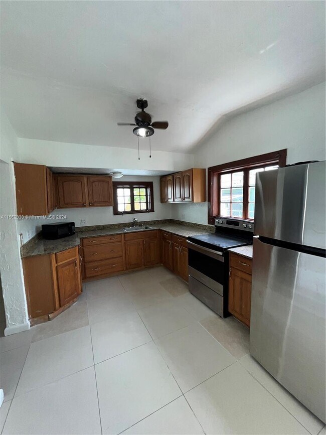 10828 NE 4th Ave Apartment Miami, FL