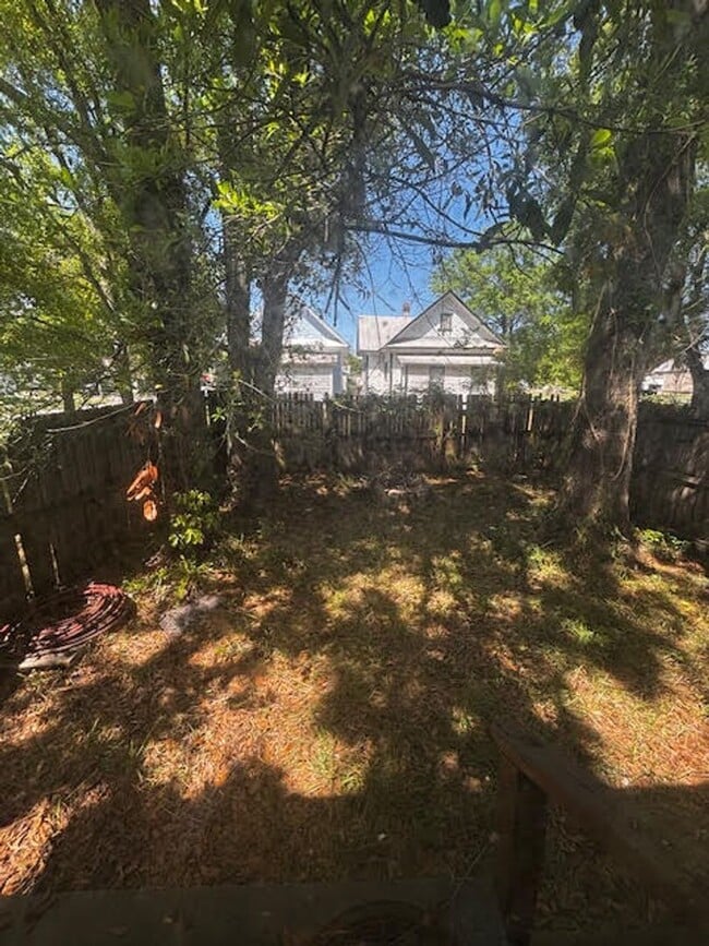 Photo - 1219 Grothe St