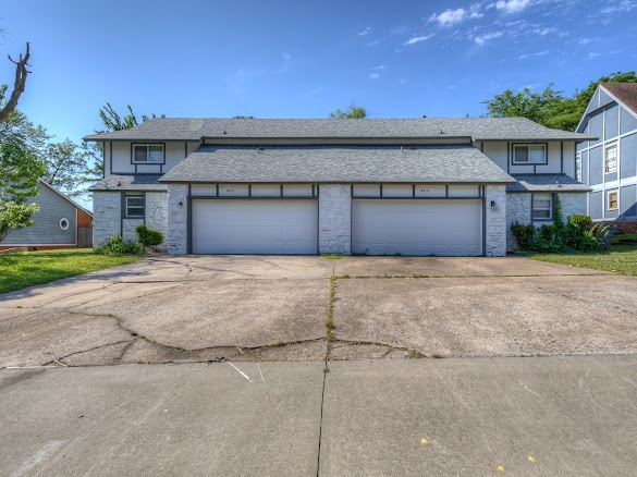 Building Photo - 6712 E 79th St