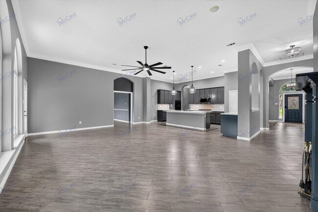 Photo - 608 Walnut Hollow Dr