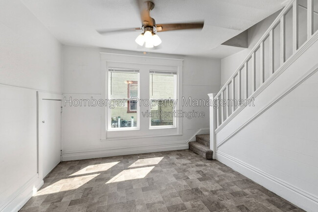 Photo - 1622 W Mission Ave