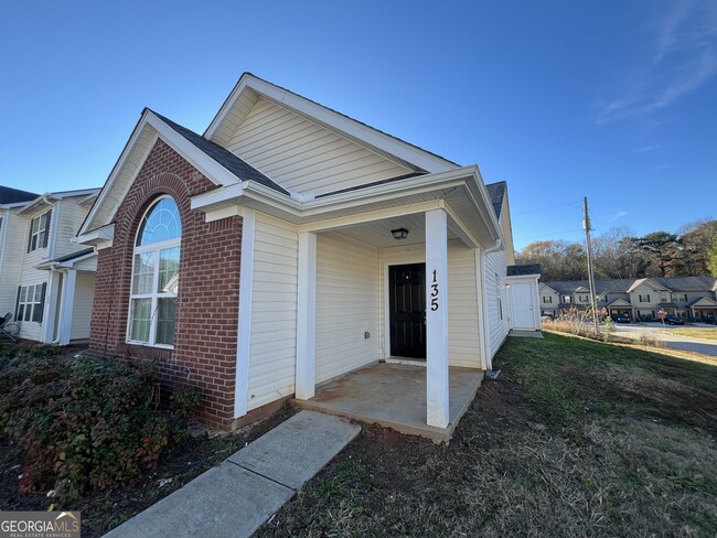 Photo - 135 Evergreen Dr Townhome