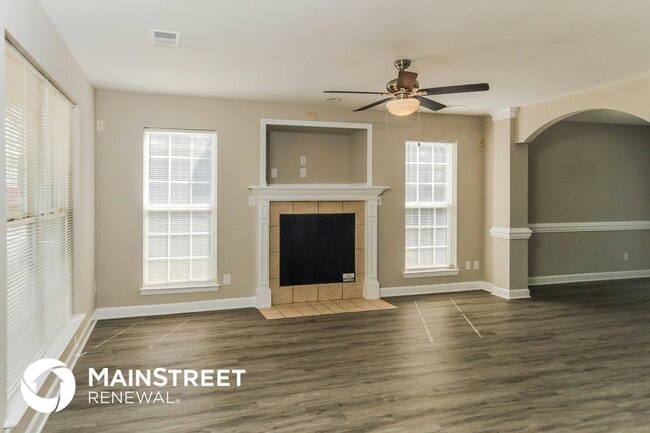 Photo - 368 Pelling Dr