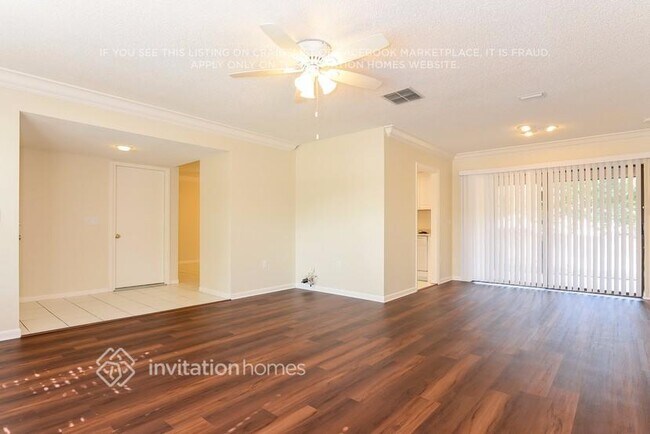 Photo - 332 N Bay Hills Blvd