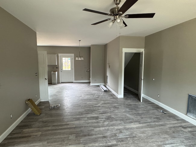 Photo - 617 W Peachtree St