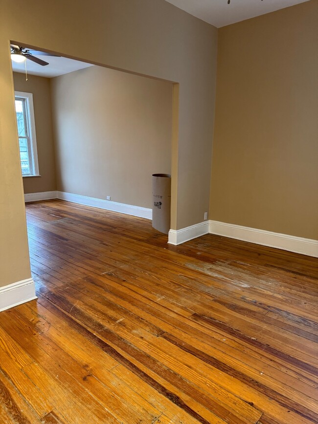 Photo - 1125-1160 60th St