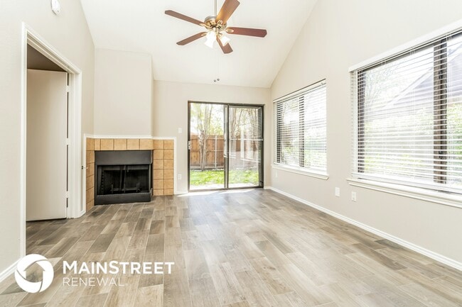 Photo - 2048 Wanderlust Dr