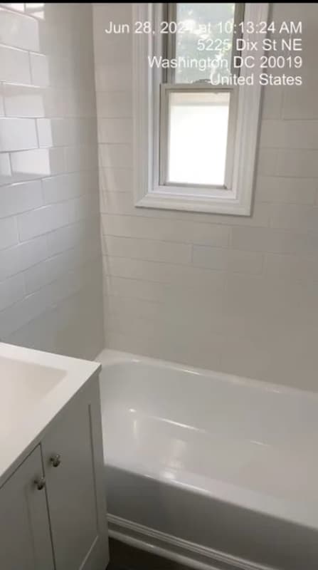 Photo - 5225 Dix St NE Unidad 101