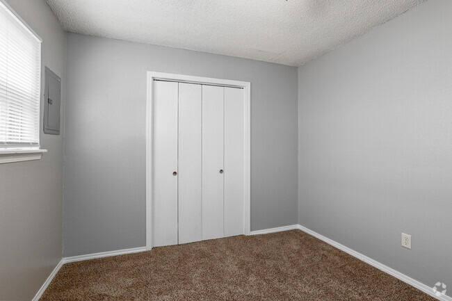 B1 - 2BD, 1BA - 825SF - Bedroom 2
