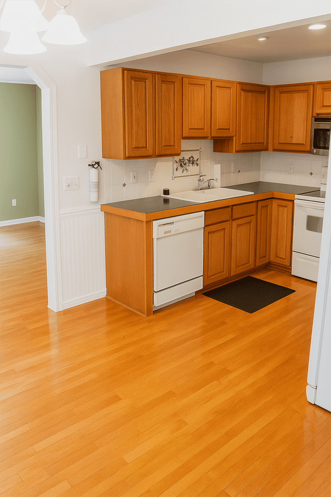 Photo - 2171 Oaknoll St