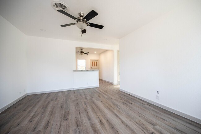 Photo - 7615 Watson St Unit 7615 Watson