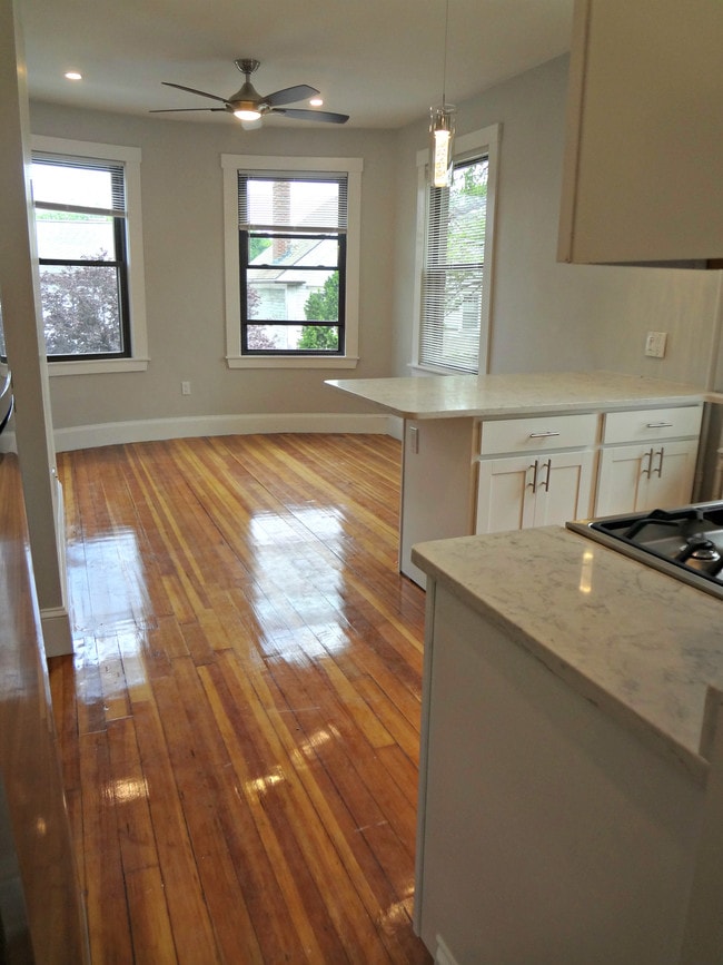 Photo - 19 Seaverns Ave